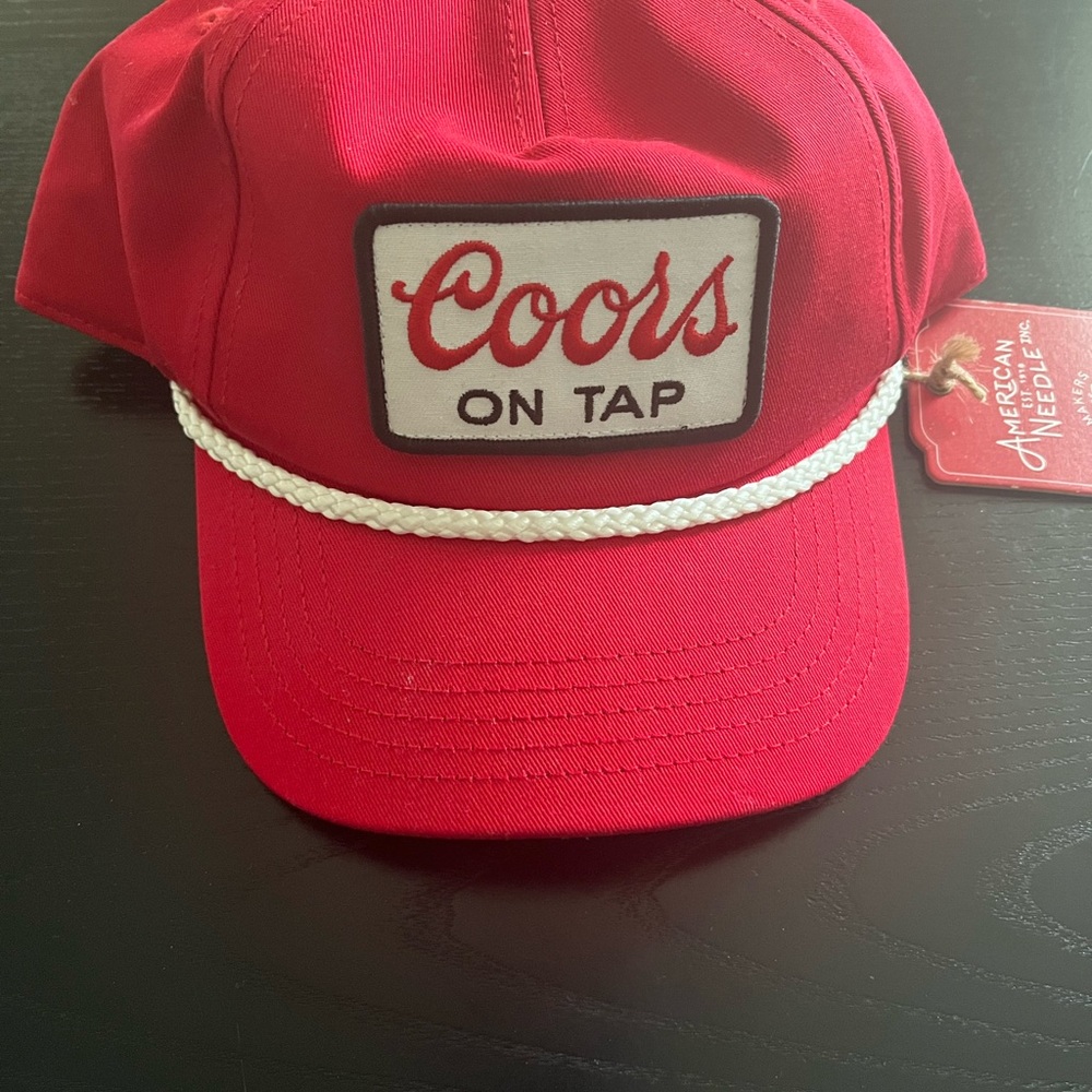 New! Red cap - Picture 2 of 3
